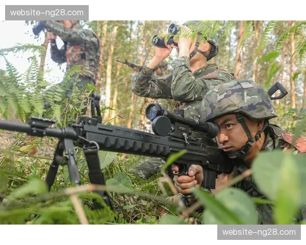 主办城市加强反恐巡逻，狙击手部署在游泳馆周边制高点